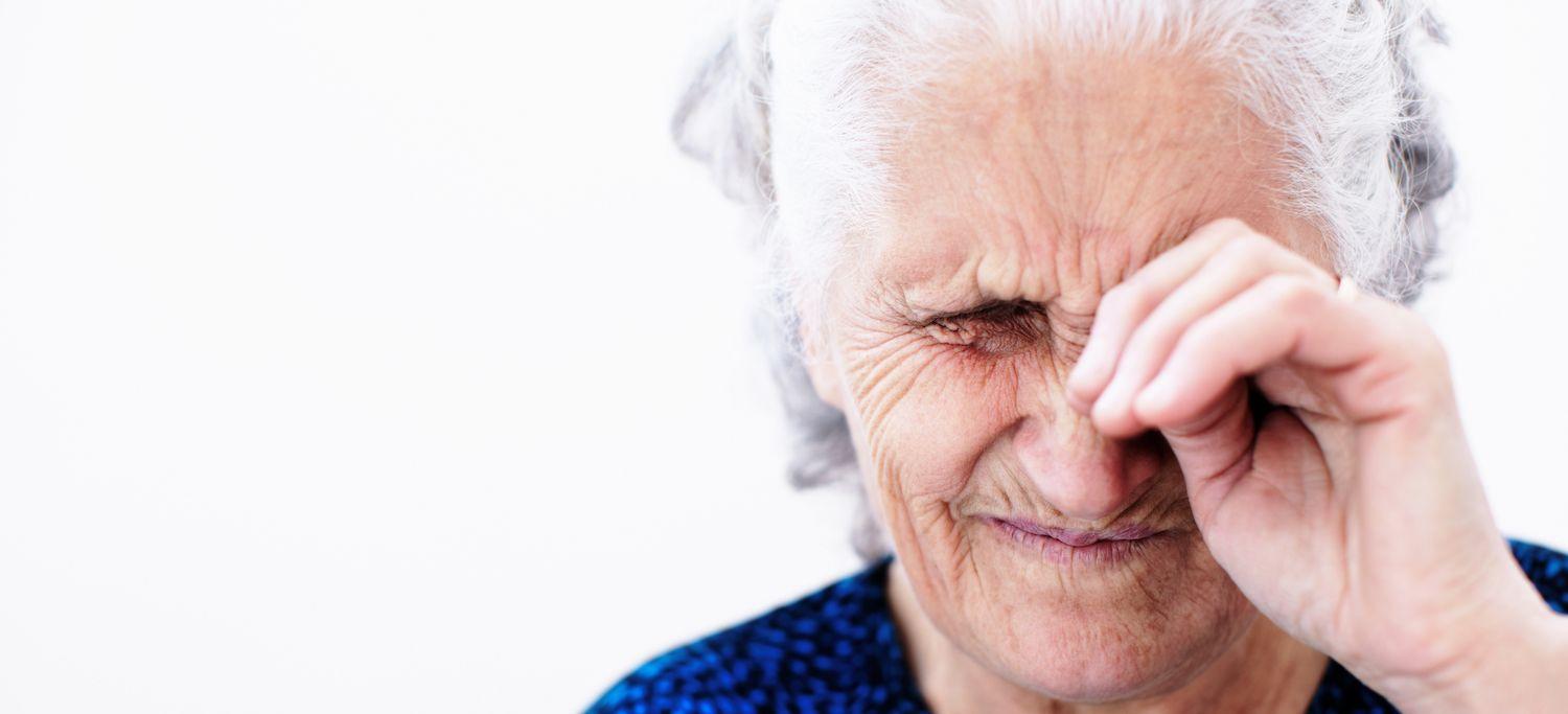 Older Geriatric Dental Patient with Synkinesis Experiencing Eye Pain